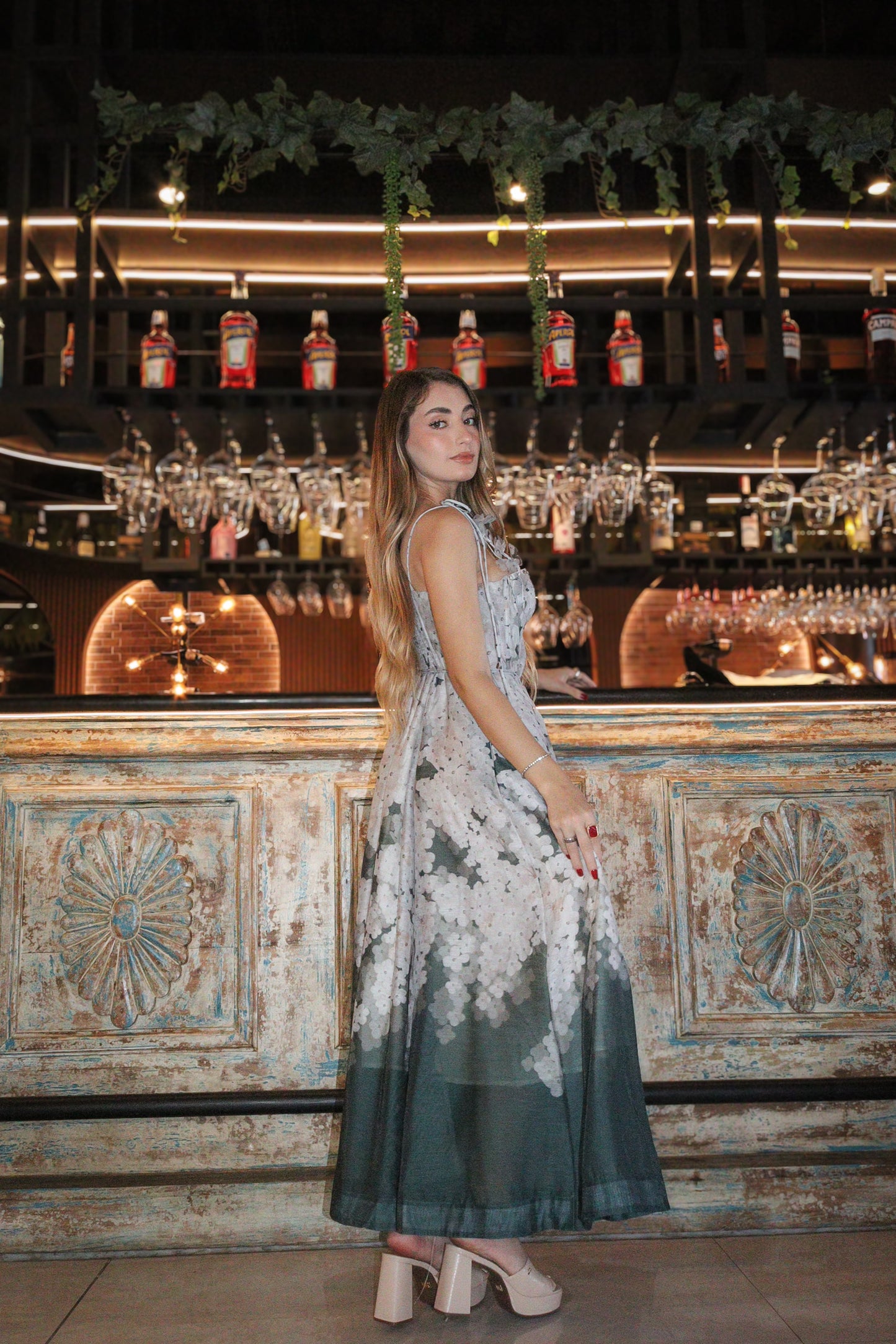 Romántic floral maxi dress