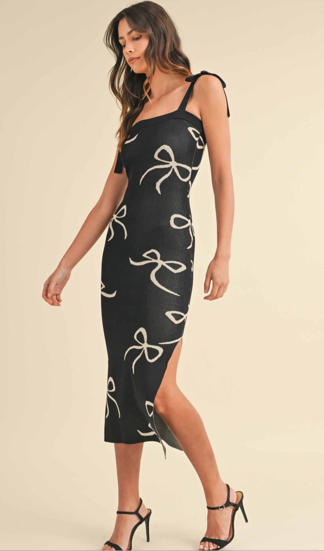 Bows stretch dress