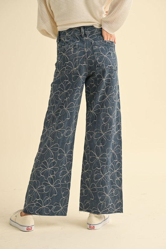 Embroidery jeans