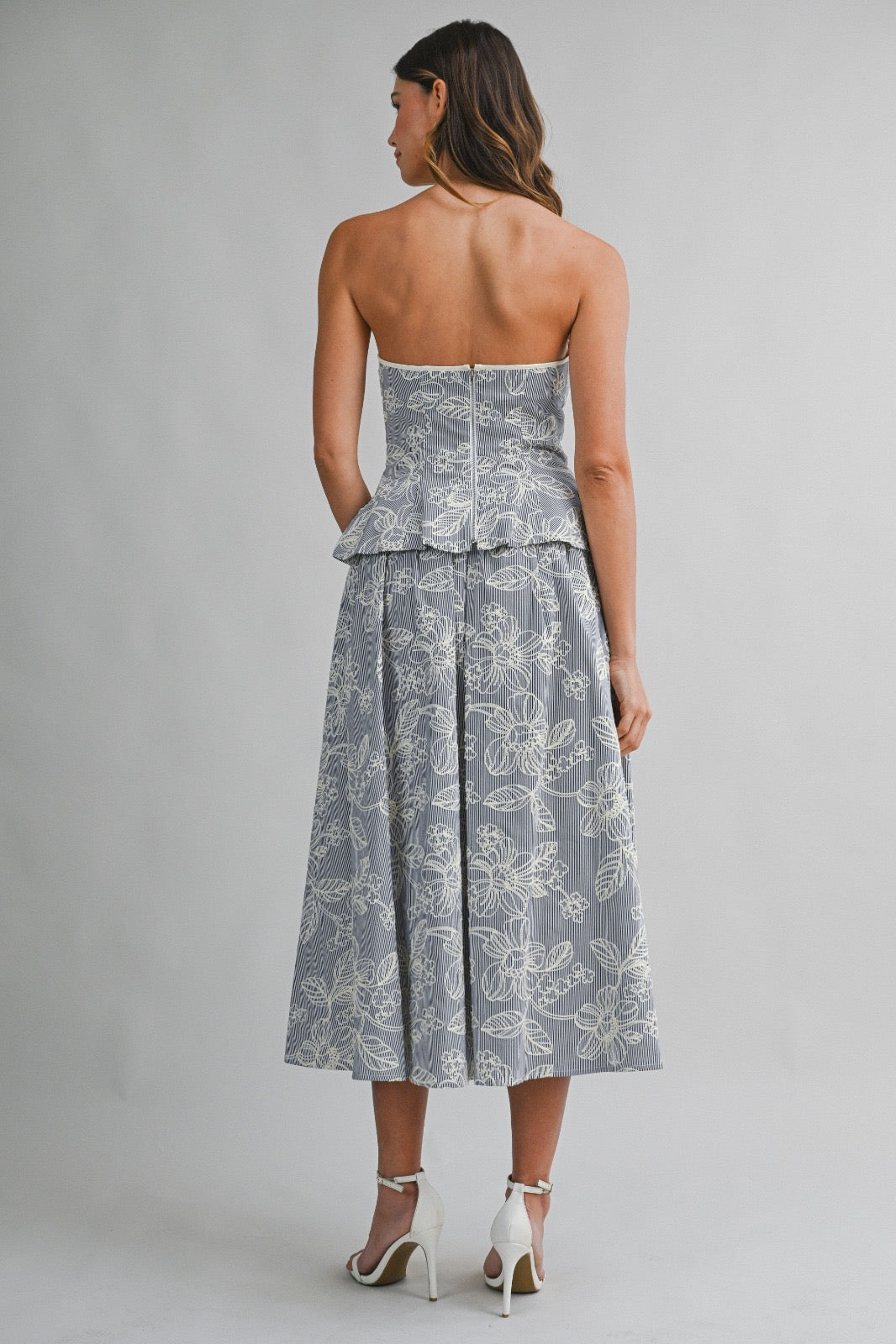Embroidered skirt set