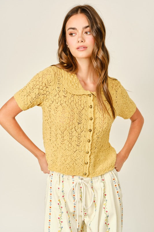 Collared knit cardigan