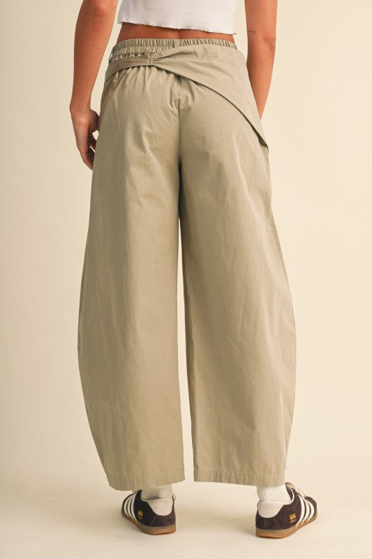 Barrel Leg oliva pants