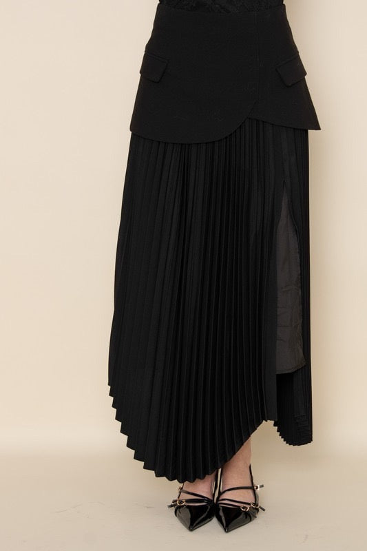 Elegant black skirt