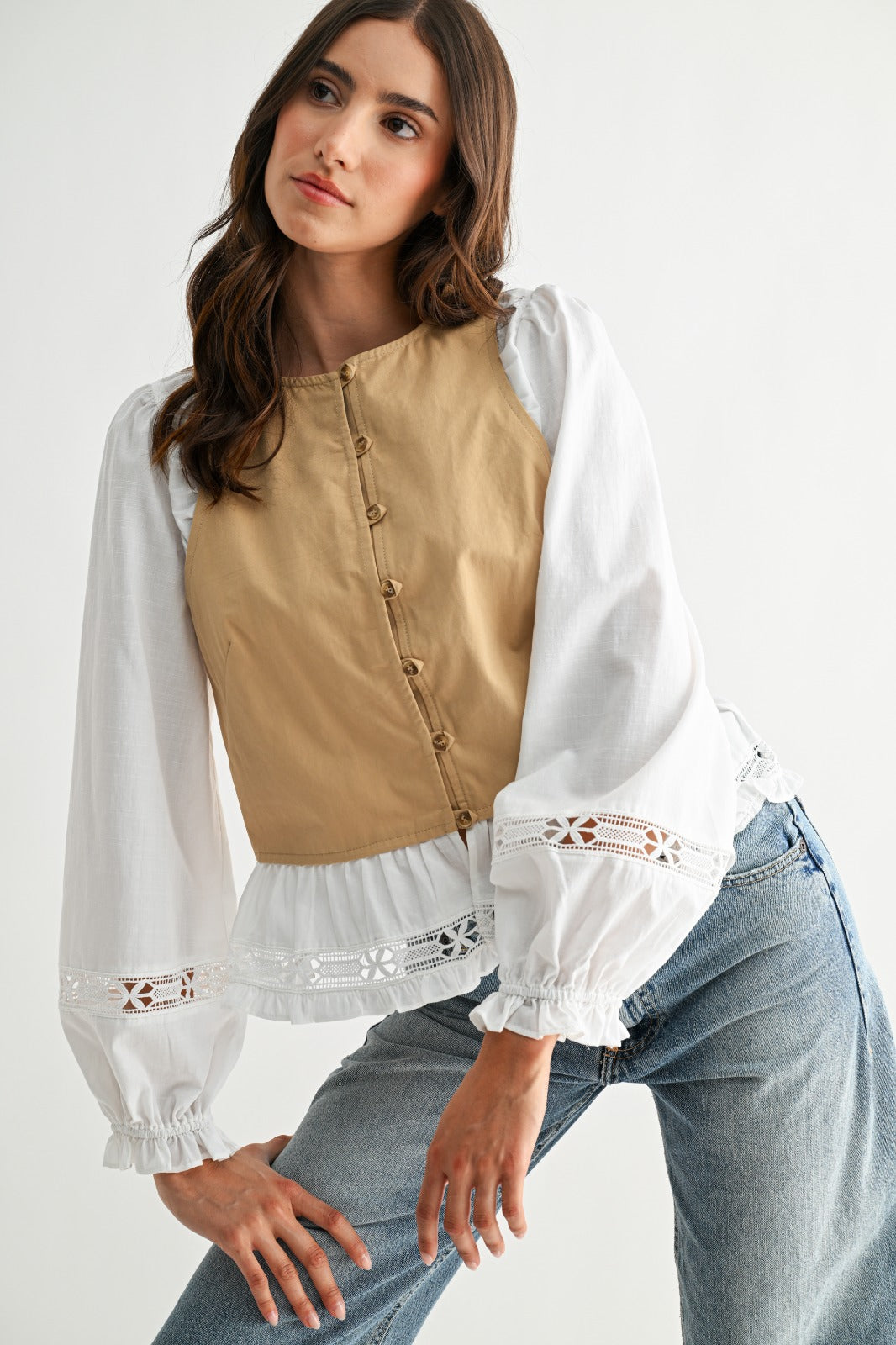 Taupe off white top