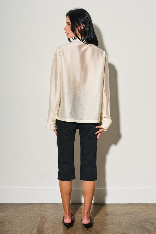 Oriental-style blouse