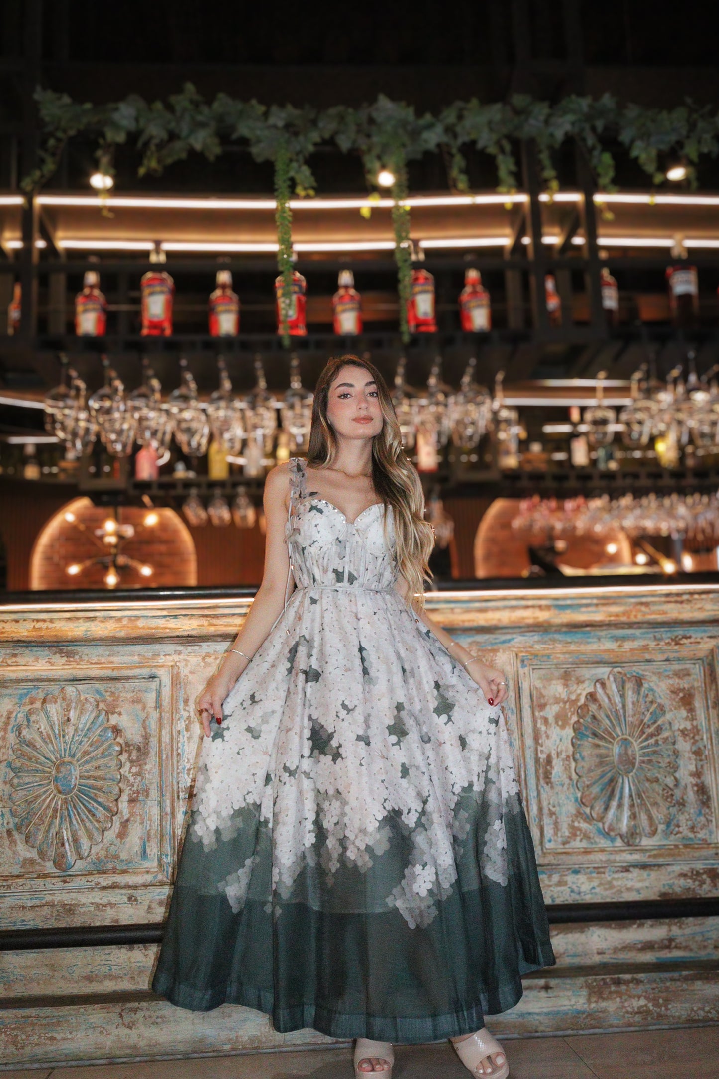 Romántic floral maxi dress