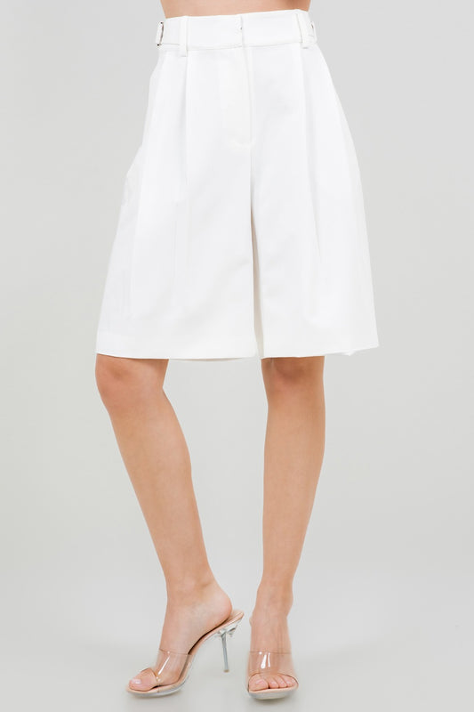 Hana white bermuda